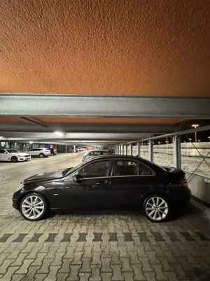 Mercedes-Benz C 180 CGI Automatik BlueEFFICIENCY Bild 5