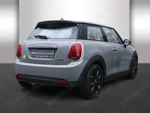 MINI Cooper SE Trim M Klimaaut. Komfortzugang PDC Bild 3