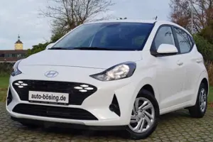 Hyundai i10 1.0 AUT.-NAVI-KLIMA-TEMPOMAT-SHZG-KAMERA-PDC