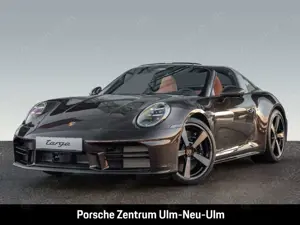 Porsche 992 911 Targa 4S Burmester Clubleder InnoDrive
