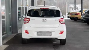 Hyundai i10 PASSION *TEMPOMAT*SHZ*LENKRADHZG* Bild 5