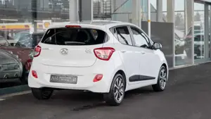 Hyundai i10 PASSION *TEMPOMAT*SHZ*LENKRADHZG* Bild 4