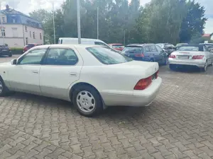 Lexus LS 400 Toyota Celsior Bild 5