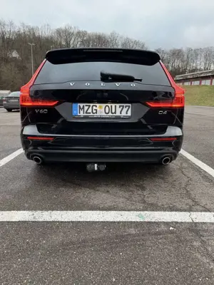 Volvo V60 V60 D4 Momentum Bild 4