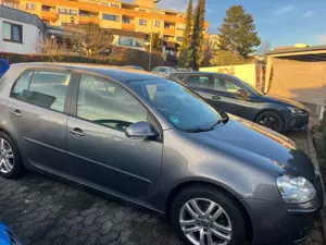 Volkswagen Golf Golf V  5-Türer 1.4 Comfortline