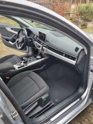 Audi A4 A4 40 TDI S tronic quattro design Bild 5