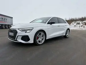 Audi A3 40 TFSI Sportback quattro S tronic line