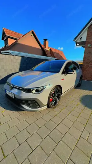 Volkswagen Golf GTI VW Golf 8 GTI Clubsport Pano WERKSGARANTIE 06/26