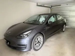 Tesla Model 3 Model 3 Standard Reichweite Plus Hinterradantrieb Bild 5