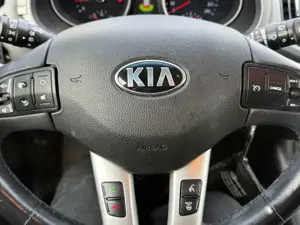 Kia Sportage 4wd Gold Bild 3