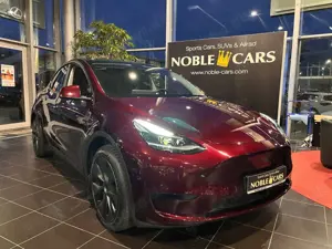 Tesla Model Y SR RWD AUTOPILOT PANO 360° WP 19"