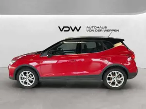 SEAT Arona FR 1.5 TSI Klima Navi Einparkhilfe Sitzheizung Bild 3