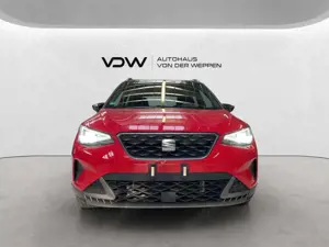 SEAT Arona FR 1.5 TSI Klima Navi Einparkhilfe Sitzheizung Bild 2
