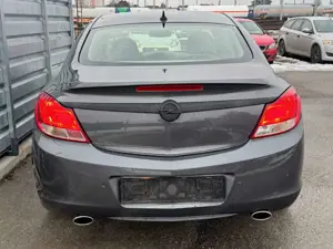 Opel Insignia COSMO 4x4 V6 (TURBO) *AUTOMATIK* EURO5 VOLLEDER Bild 4