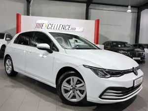 Volkswagen Golf VIII 2.0 TDI DSG LIFE IQ / NAVI+KAMERA, LED Bild 2