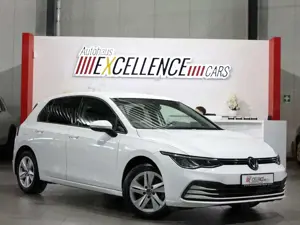 Volkswagen Golf VIII 2.0 TDI DSG LIFE IQ / NAVI+KAMERA, LED Bild 1