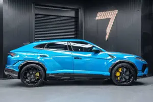 Lamborghini Urus Performante Carbon bonnet + BO + Panorama + ADAS Bild 3