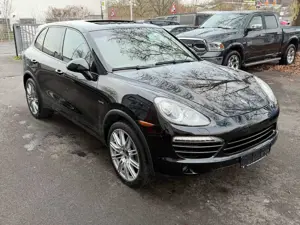 Porsche Cayenne S Hybrid