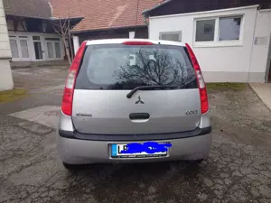 Mitsubishi Colt z30 Bild 2