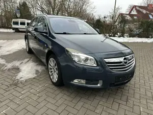 Opel Insignia Cosmo / Automatik / Diesel/ Euro5
