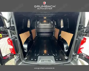 Toyota Proace Verso Comfort Medium 1,5 D-4D 88 kW (120 PS) 6-... Bild 4