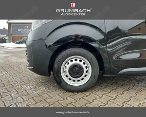 Toyota Proace Verso Comfort Medium 1,5 D-4D 88 kW (120 PS) 6-... Bild 5