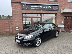 Mercedes-Benz A 180 BlueEfficiency 1 HAND S-DACH NAVI PDC SHZ
