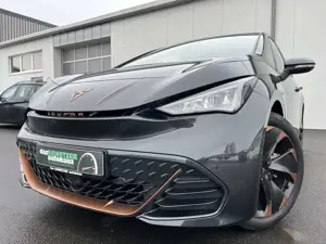 CUPRA Born 141€ m.20% Anz. 62kWh Wärmepumpe Navi ACC KAMER