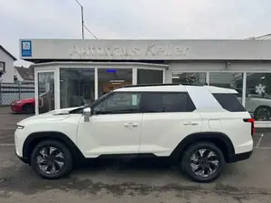 KGM Torres Hybrid Essential