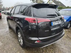 Toyota RAV 4 Edition-S /1.Hand Bild 3