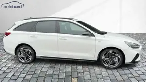 Hyundai i30 III CW 1,5 T-GDi DCT (MHEV) N-Line Alu KA LED Link Bild 4