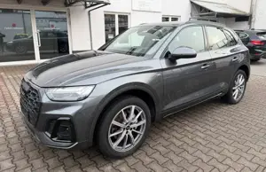 Audi Q5 50 TFSI e Quattro S-LINE MATRIX/AHK/20ZOLL