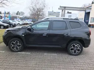 Dacia Duster CELEBRATION HABRID NAVI KAMERA 17 ZOLL