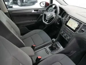 Volkswagen Golf Sportsvan 1.0 TSI AHK NAVI App-Connect Bild 4