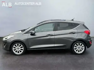 Ford Fiesta Titanium/AUTOMATIK/NAVI/ACC/SPUR/KAMERA/ Bild 2