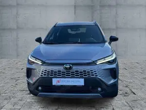 Toyota Corolla Cross 2,0 l Hybrid Teamplayer Bild 3