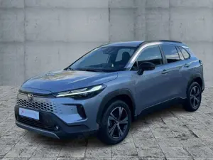 Toyota Corolla Cross 2,0 l Hybrid Teamplayer Bild 2