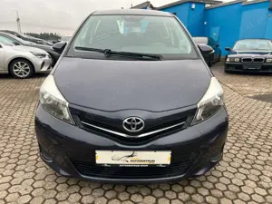 Toyota Yaris Bild 2
