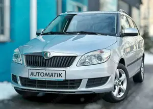 Skoda Fabia Combi 105 DSG*Sitzhzg*Klima*Allwetter*49Tk