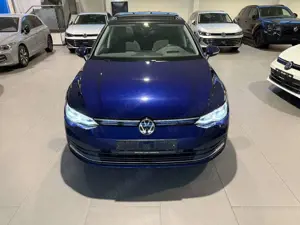 Volkswagen Golf VIII 2.0 TDI DSG AID/HUD/MATRIX/PANO/AHK Bild 2