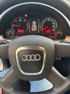 Audi A4 Avant 2.0 TDI DPF multitronic