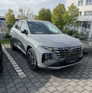 Hyundai TUCSON 1.6 T-GDI Plug-in Hybrid 4WD Auto