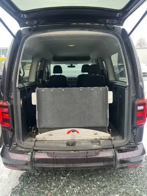 Volkswagen Caddy Maxi Trendline BMT 4Motion-mit Rampe  StandH. Bild 5