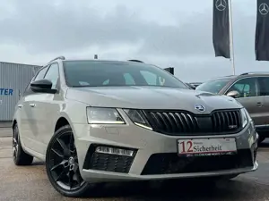 Skoda Octavia Combi RS *DSG*ACC*CARPLAY*AHK*