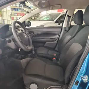 Mitsubishi Space Star Select 1.2 MIVEC 5-Gang Bild 3