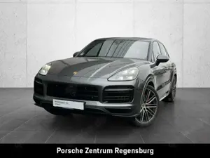 Porsche Cayenne GTS 22-Zoll Räder BOSE LED-Matrix
