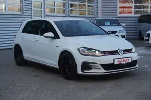 Volkswagen Golf VII 2.0 GTI Performance LED Navi ACC Kamera Bild 4