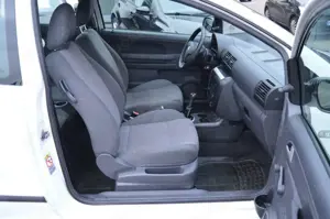 Volkswagen Fox 1.2 *Sitzheizung* Bild 3