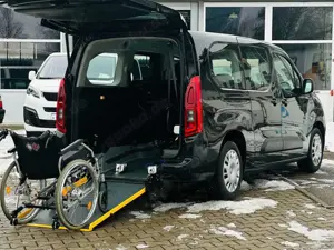 Opel Combo Life E Edition Behindertengerecht-Rampe