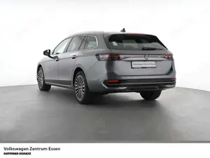 Volkswagen Passat Elegance 2 0 TDI DSG Matrix Head-Up Navi Bild 3